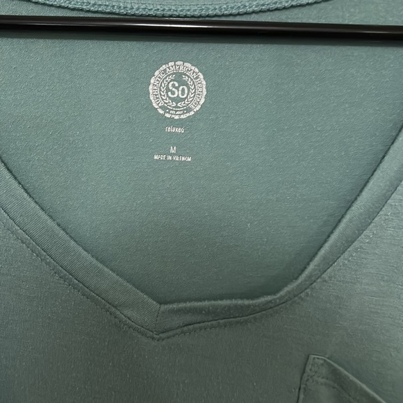 Women’s Casual Top - Picture 2 of 4